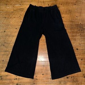 Eileen Fisher //  Wide-Leg Cropped Pant